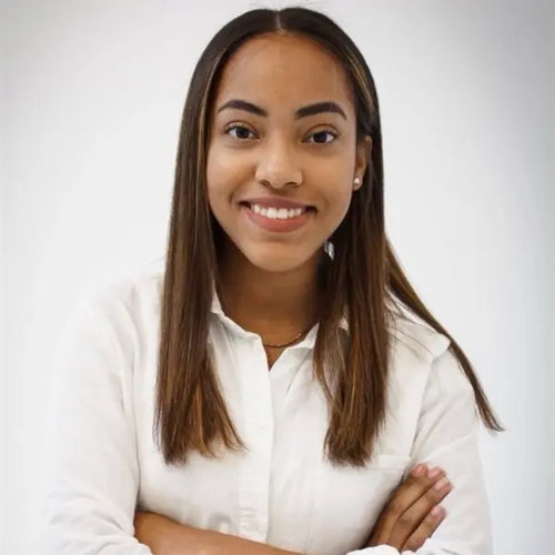 Nicole Winston
